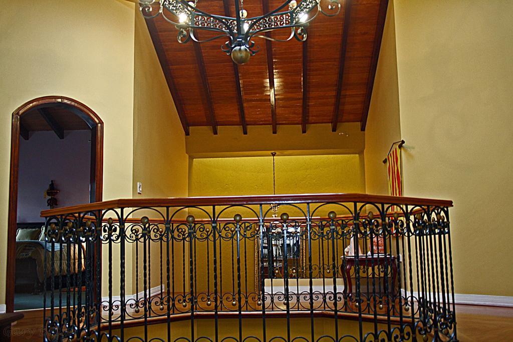 Hostal Saint Mary'S ตาบาเบลา ภายนอก รูปภาพ